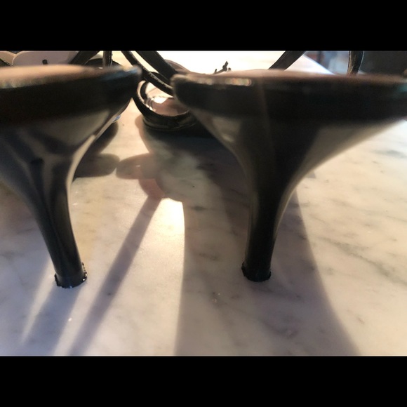 Fioni NWOB heel 8.5 - Picture 3 of 5